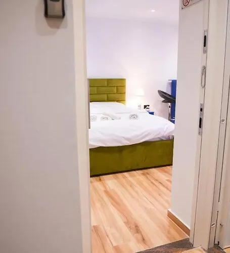 Matisse No12 - Center Apartman Tirana
